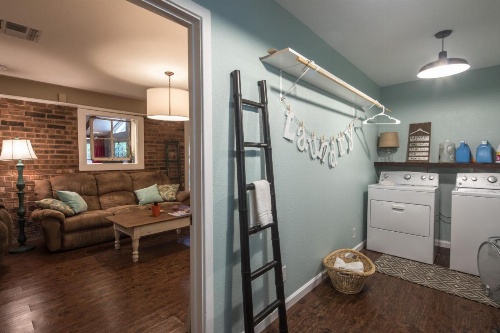 Honey Haus on the Horseshoe Home image 23