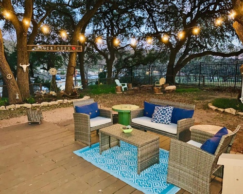 Honey Haus on the Horseshoe Home image 7